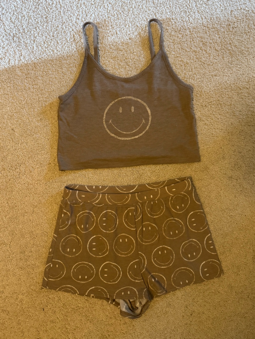 American Eagle Outfitters Smiley Sleep Set